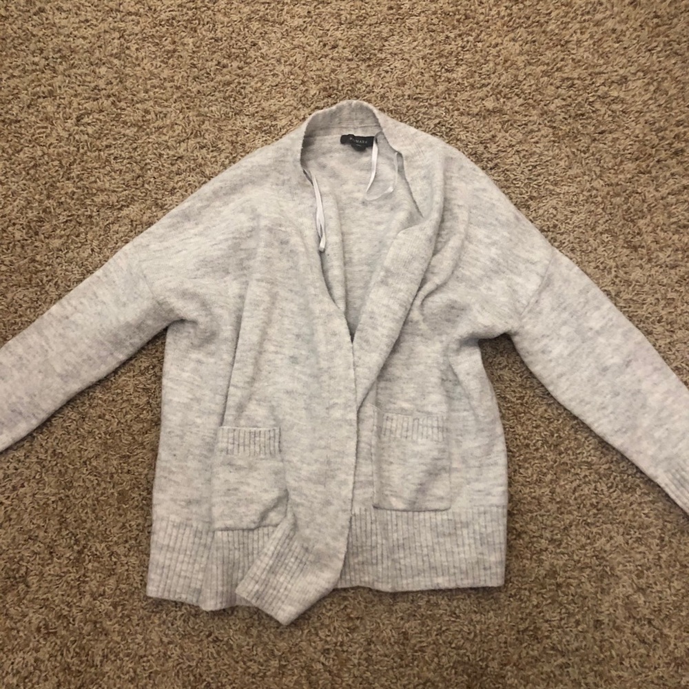 Grey cardigan